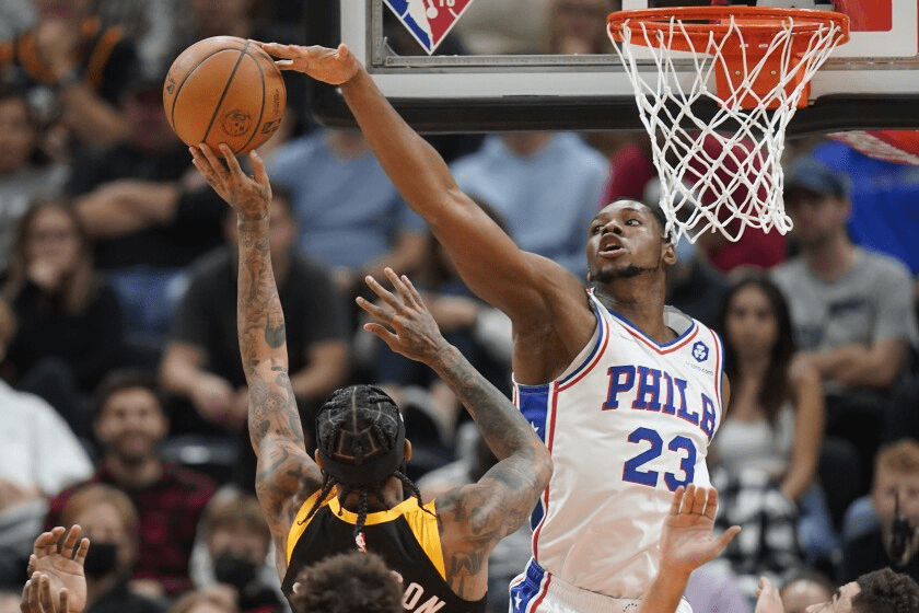 包含社区盾倒计时，巴黎圣日耳曼赛前门线救险，细节引发关注，震撼外界，球探报告显示潜力的词条棋牌游戏